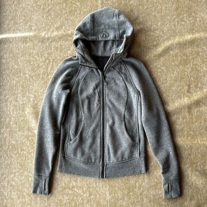Beautiful warm Lululemon zip sweatshirt hardly worn!